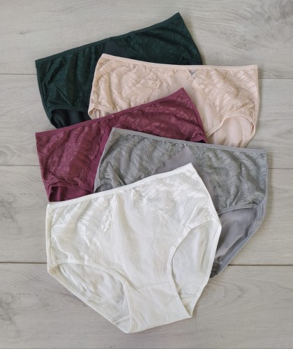 bawełniane majtki z elementami koronki rozmiary do 3xl.jpg