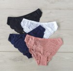 Caren majtki koronkowe