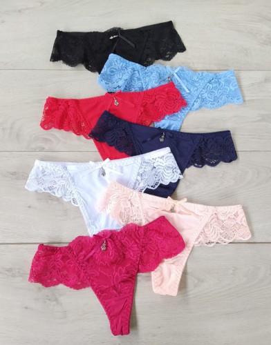 Stringi- seksowne - Melisa.jpg