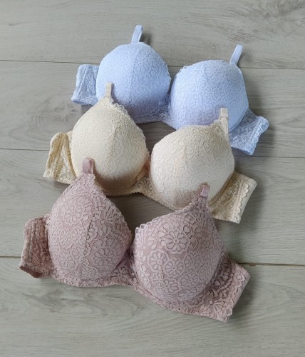 Biustonosz miseczka C rosa biały.jpg