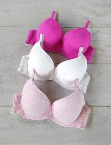 Luna biustonosz miseczka C.jpg