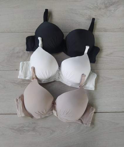 Tanja biustonosz miseczka b push-up gładki.jpg