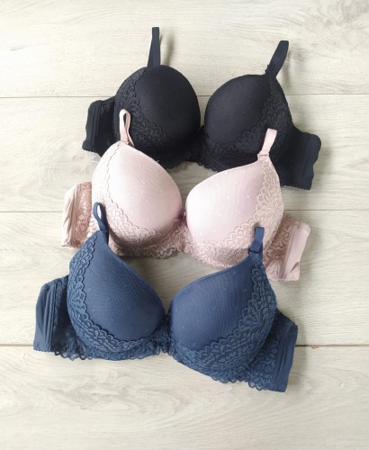 cara biustonosz miseczka c .jpg