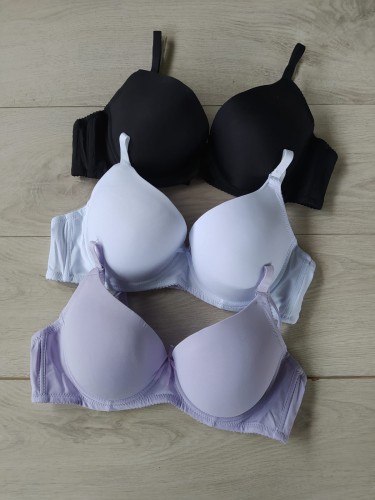 Karina biustonosz miseczka C gładki .jpg