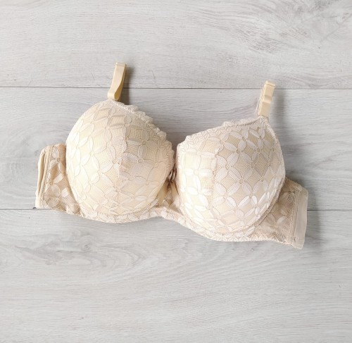 Nadia biustonosz miseczka C.jpg