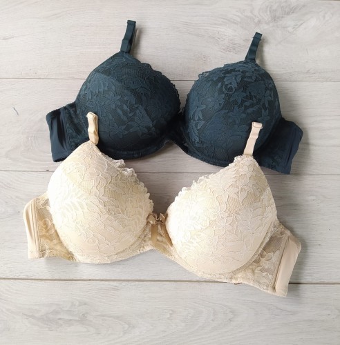 Mia biustonosz miseczka F.jpeg