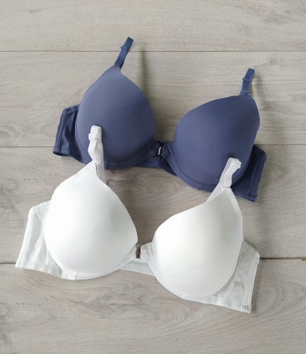 Tessa biustonosz miseczka c zapinany z przodu gładki.jpg