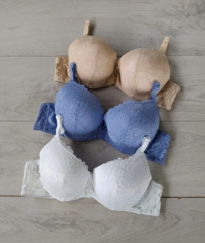 Sophia biustonosz miseczka A.jpg