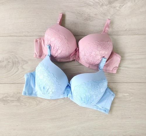 Lunis biustonosz miseczka B push-up.jpg