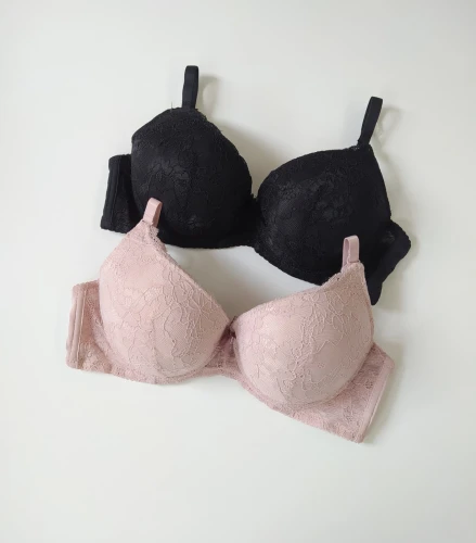 Ola biustonosz miseczka B push-up ręka Adama